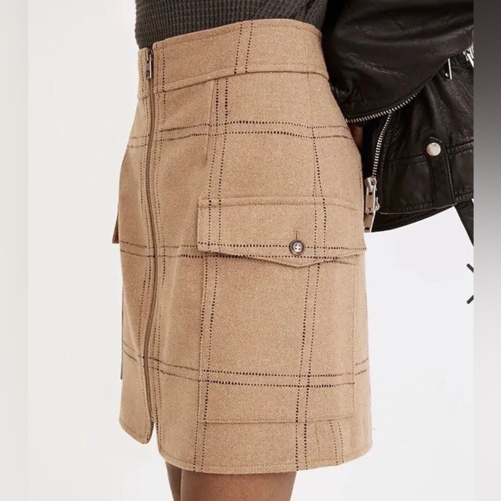 LAST CHANCE | Madewell (Re)sourced Zip-Front Wool Blend Mini Skirt in Windowpane